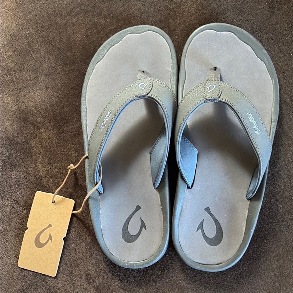 OluKai Charcoal Sandals